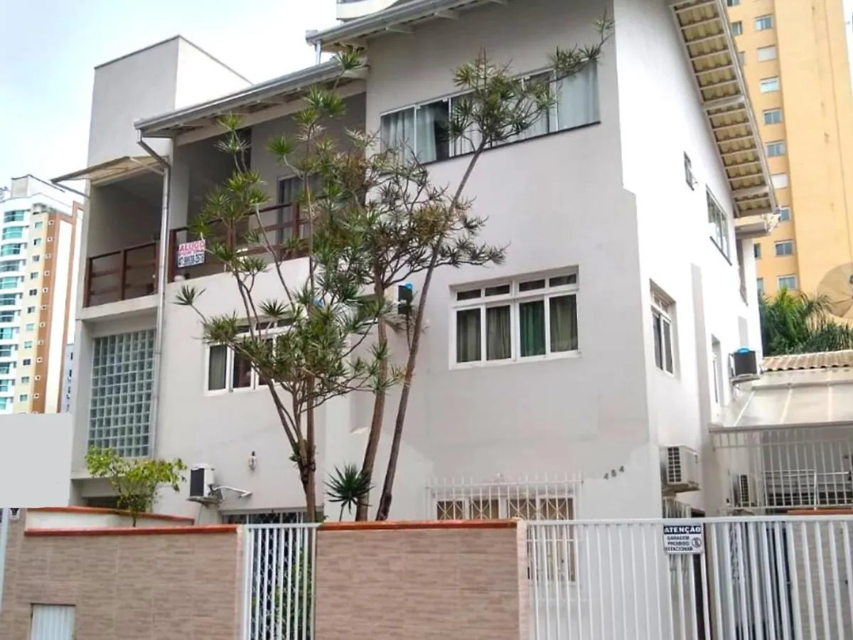 Pousada Girassol Balneario Camboriu Hostel